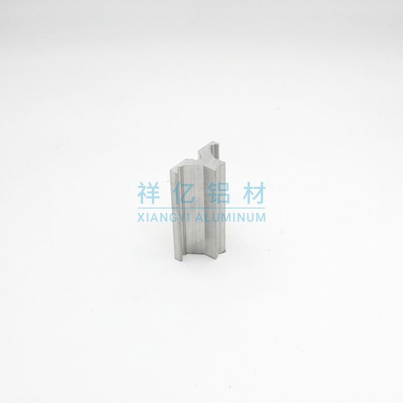 Y形槽體鋁型材3