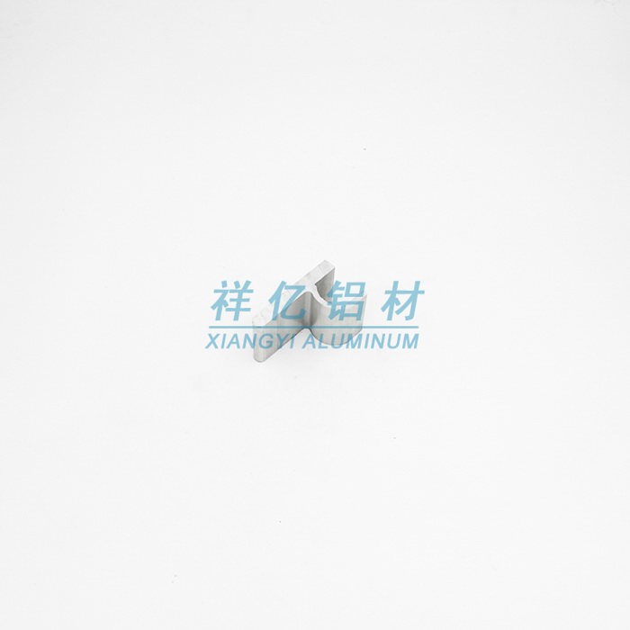 工業(yè)配件鋁型材2