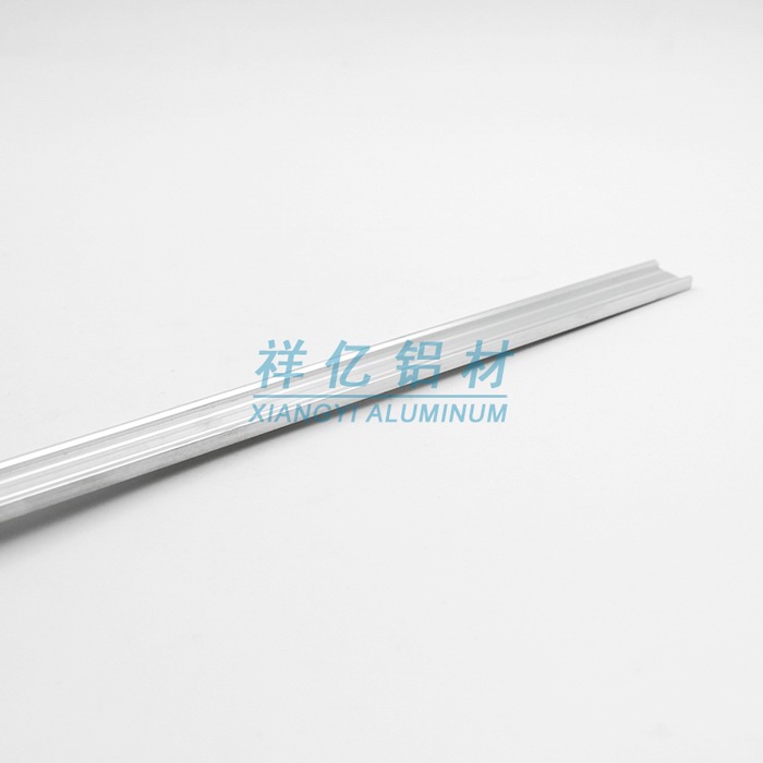 鋁槽條型材加工3