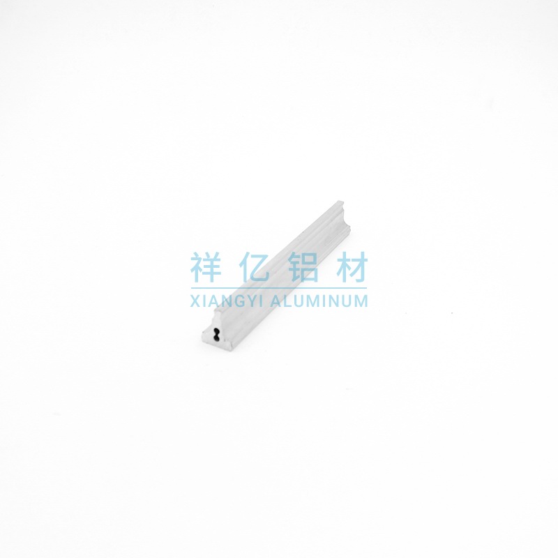 條形鋁型材2